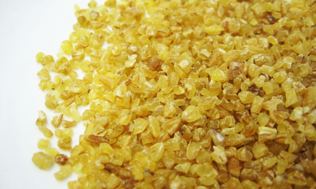 Bulgur de grano grueso muy ampliado. Maduixa at Serbian Wikipedia / Public domain